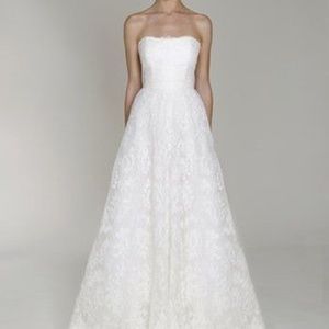 Monique Lhuillier Bliss lace wedding gown